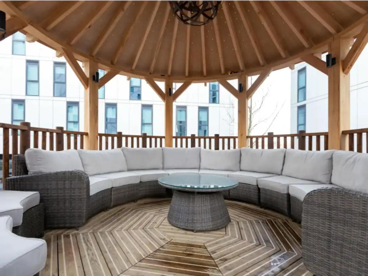 Modern Rooms In Wembley, Sk Лондон Экстерьер фото